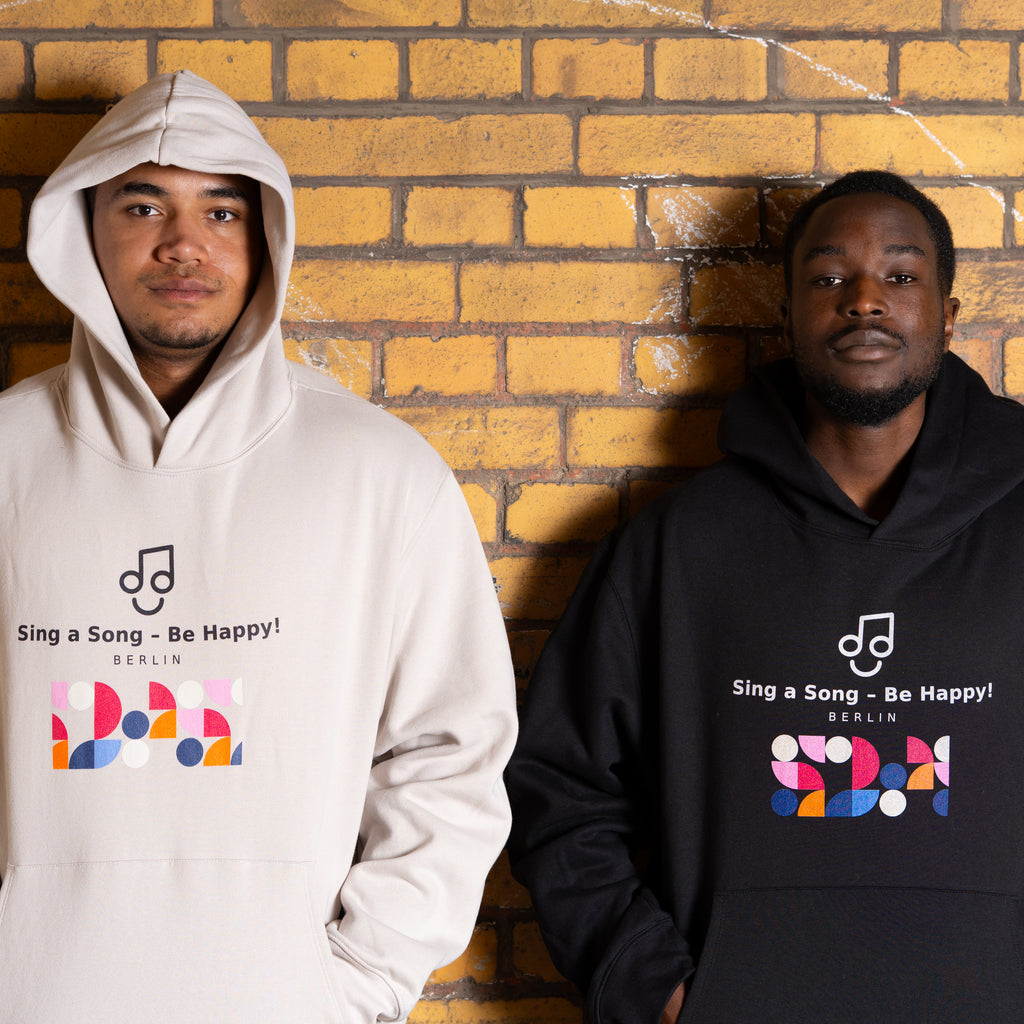 Sing a Song – Be Happy! Hoodie Unisex Oversized Schwarz