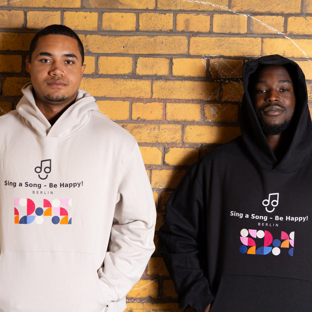 Sing a Song – Be Happy! Hoodie Unisex Oversized Beige