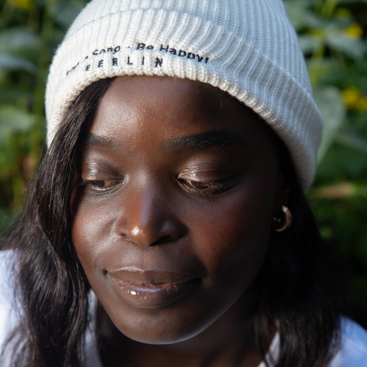Sing a Song – Be Happy! Beanie Beige