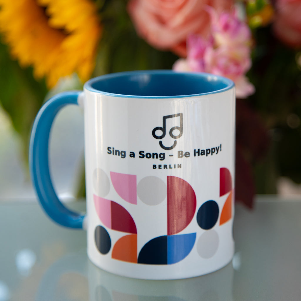 Sing a Song – Be Happy! Tasse mit farbiger Innenseite